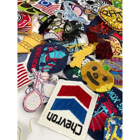 150 PC Assorted Sewing Applique Patches Iron on Sew On NEW Mixed Sequin Crafting - Picture 9 of 16